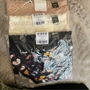 Torrid mid rise cheeky lace trim Panty, set of 3, beige, cream and butterfly NWT